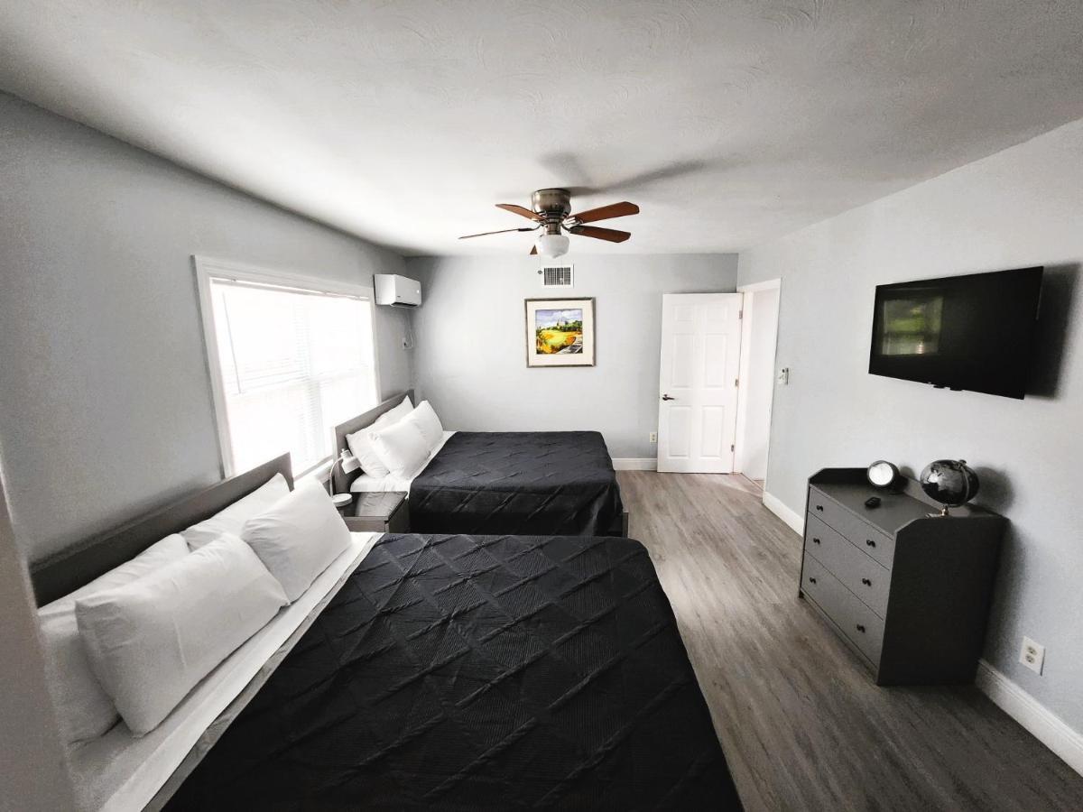 Cheerful Super Suite + 2 Queen + Sofa Bed Minutes From The Airport! Tampa Luaran gambar